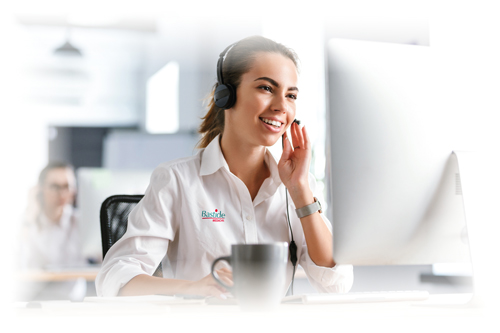 Visuel-1-Contact-Femme-0.4
